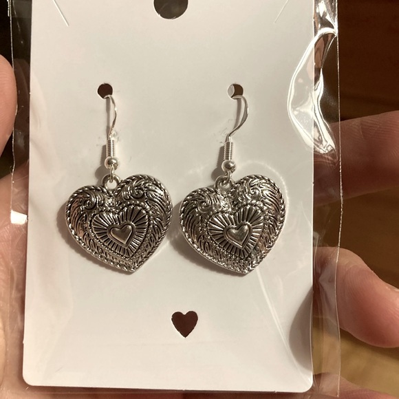 heart earrings - Picture 1 of 2